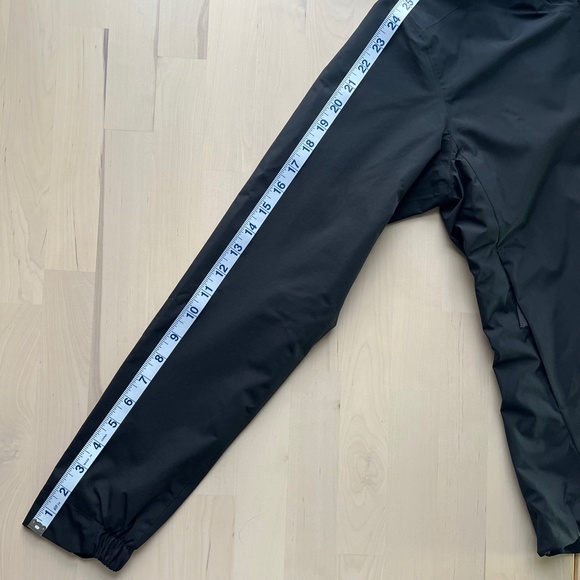 Adidas RainReady Jacket in black - NWT - Picture 11 of 11